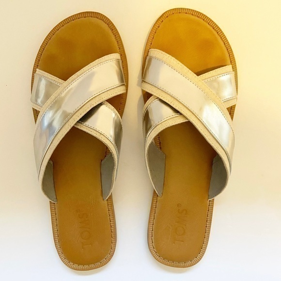 Toms Shoes - Toms Viv Silver Cream Sandals Size 7.5
